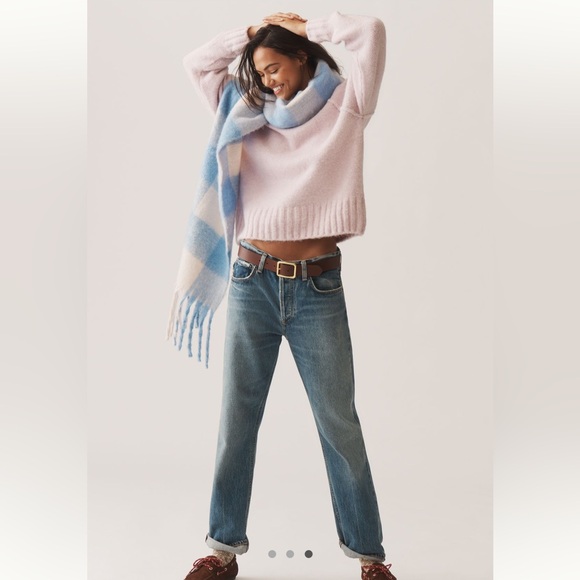 Anthropologie: The Cline Chunky Crewneck Sweater, size  Small. Colour is Lilac - Picture 3 of 12